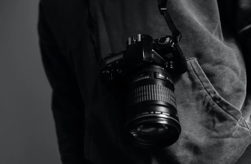 Фронт через обʼєктив: як військові фотографи-волонтери документують війну